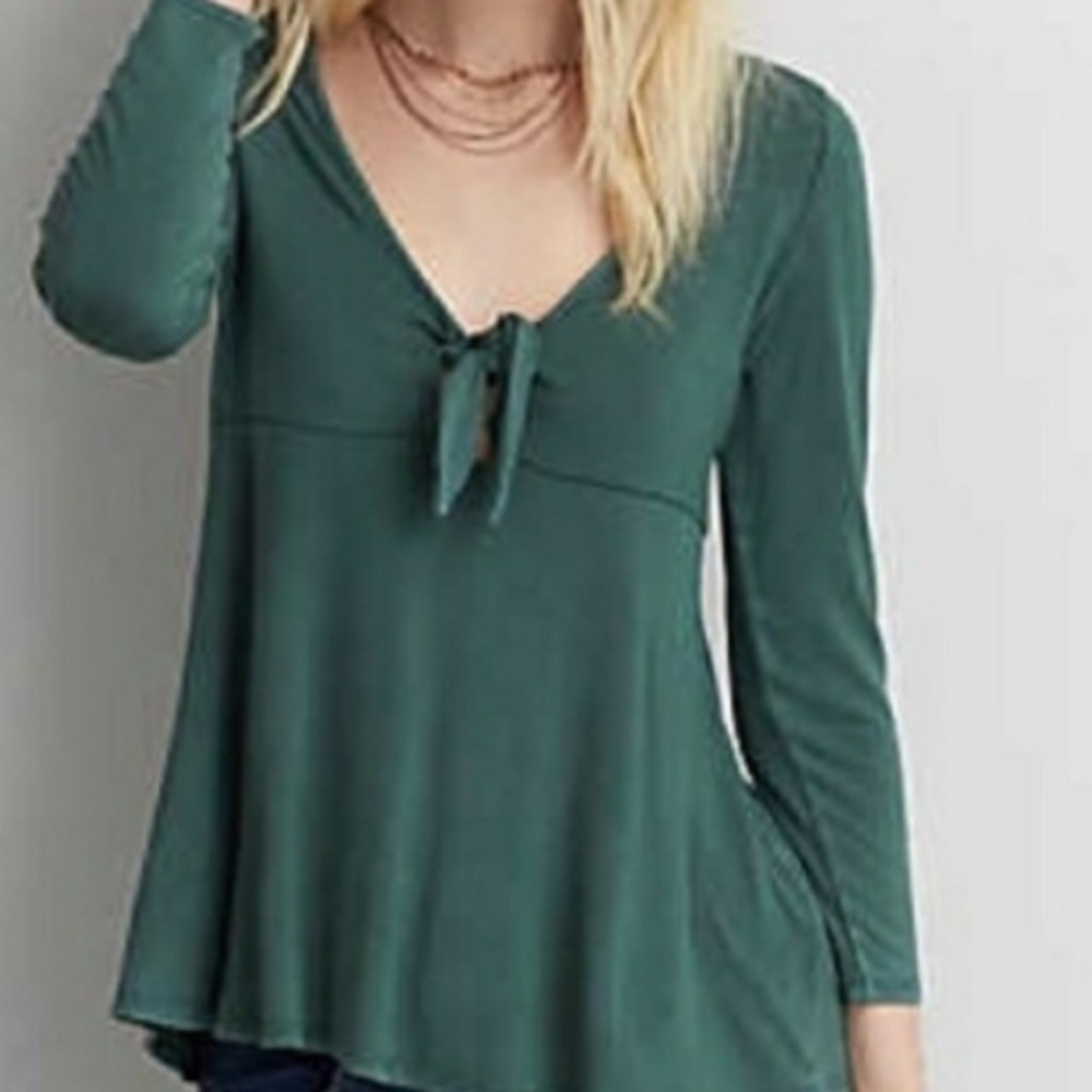 AEO soft and sexy green tie top